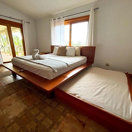 Royal Palm Retreat Διαμέρισμα Cabrera Εξωτερικό φωτογραφία